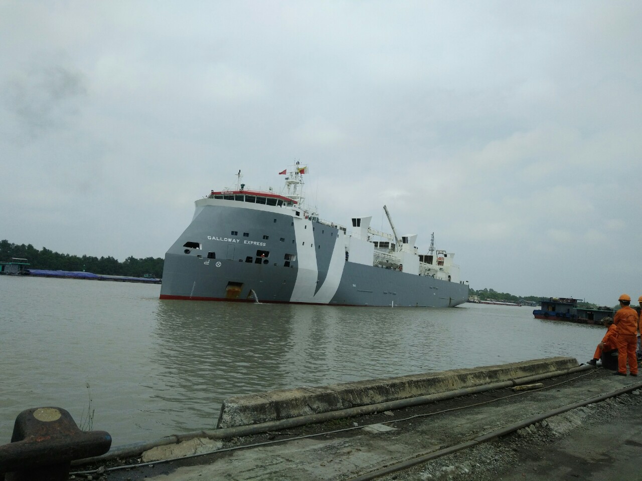 Tầu Bò GALLOWAY EXPRESS cảng cá Hải Phòng